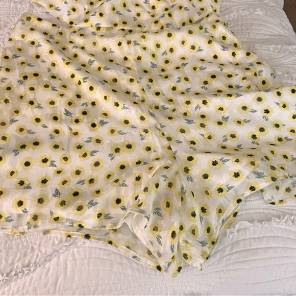 ANTHROPOLOGIE  Hutch Ditsy‎ Floral Seaside Romper Size 14 NWT - Picture 10 of 12